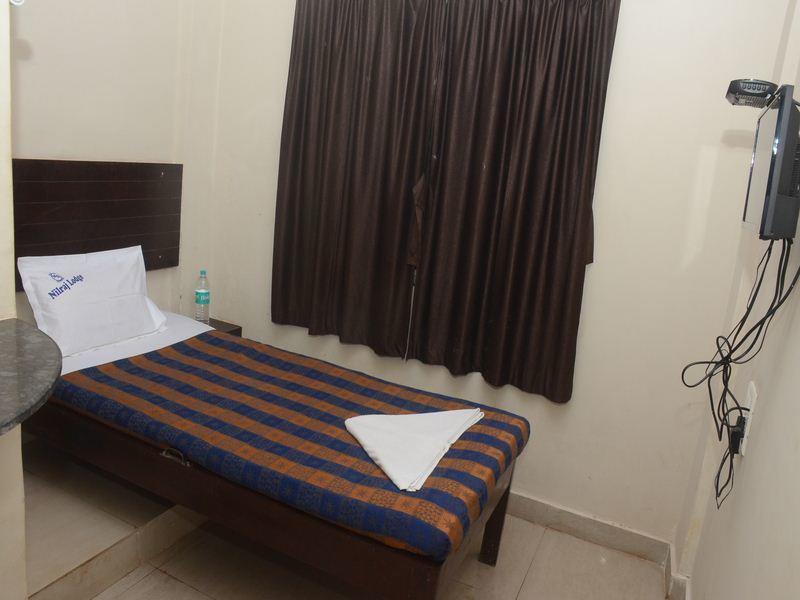 Nilraj Lodge Ratnāgiri Екстериор снимка